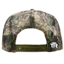 Load image into Gallery viewer, HUNTER LEAF CAMO TRUCKER